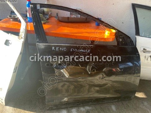 Renault Fluence Sağ Ön Kapı çıkma parça