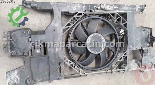 Renault Fluence Fan Motoru çıkma parça