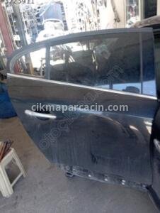 RENAULT FLUENCE SAĞ ARKA KAPI – Sakarya Çıkma Parça