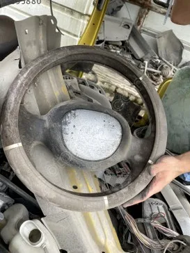 Renault Kangoo Direksiyon Simidi çıkma parça - Karma Oto Çıkma Trabzon