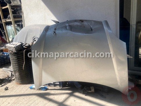 Renault Kangoo Kaput çıkma parça