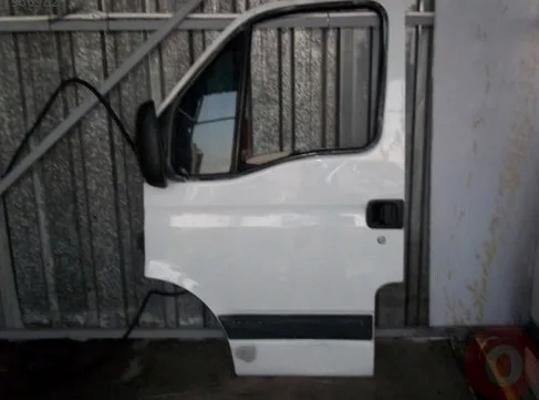 Renault Master Sol Ön Kapı çıkma parça - ÇIKMACI 41 KOCAELİ