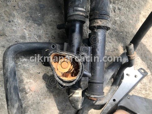 Renault Master Termostat çıkma parça