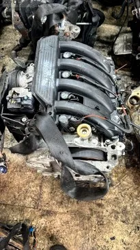 Renault Megane Komple Motor çıkma parça - ANKA OTO YEDEK PARÇA İZMİR