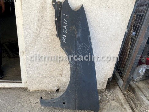Renault Megane Sol Ön Çamurluk çıkma parça