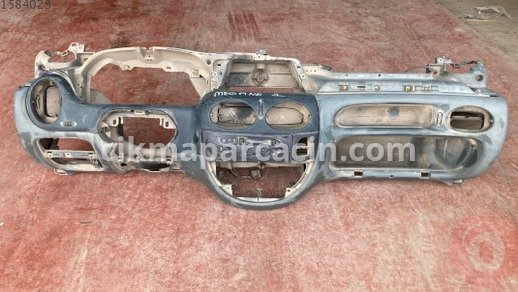 Renault Megane Torpido Kapağı çıkma parça