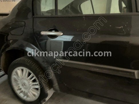Renault Megane Sağ Arka Kapı çıkma parça