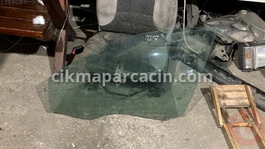 Renault Megane Kapı Camları çıkma parça