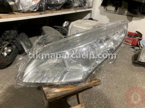 Renault Megane Sol Ön Far çıkma parça