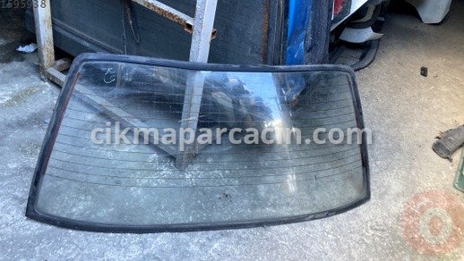 Renault R9 Arka Cam çıkma parça