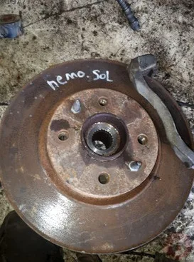 Renault Safrane Taşıyıcı çıkma parça - ÇIKMACI 41 KOCAELİ