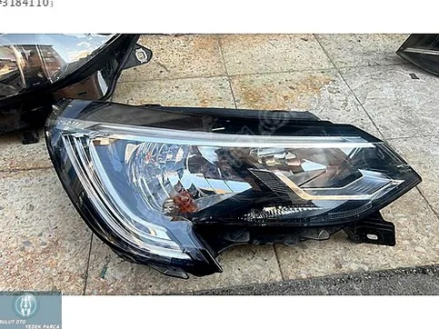 Renault Talisman Sağ Ön Far çıkma parça - ANKA OTO YEDEK PARÇA İZMİR