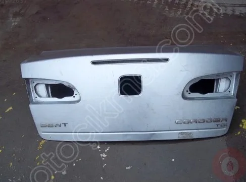 Seat Cordoba Bagaj Kapağı çıkma parça - ÇIKMACI 41 KOCAELİ