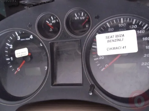 Seat Ibiza Gösterge Paneli çıkma parça - ÇIKMACI 41 KOCAELİ