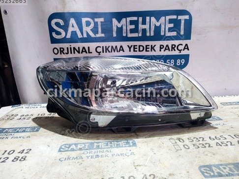 Skoda Fabia Sağ Ön Far çıkma parça