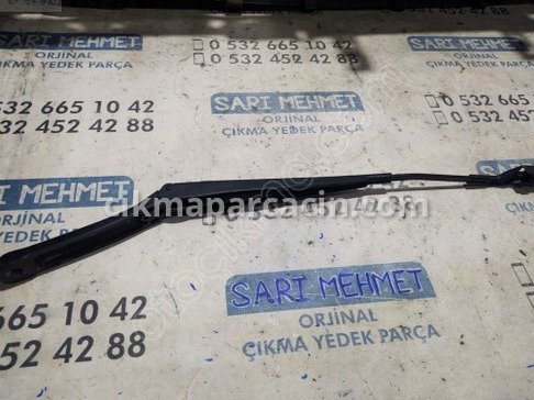 Volkswagen Golf Silecek Kolu çıkma parça
