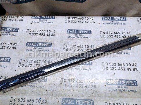 Volkswagen Passat Kapı Bandı & Çıtası çıkma parça