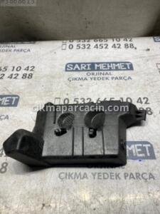 SIFIR YAN SANAYİ FORD COURİER SAĞ ÖN TAMPON BRAKETİ – Konya Çıkma Parça | OEM ET76-17D958-AC