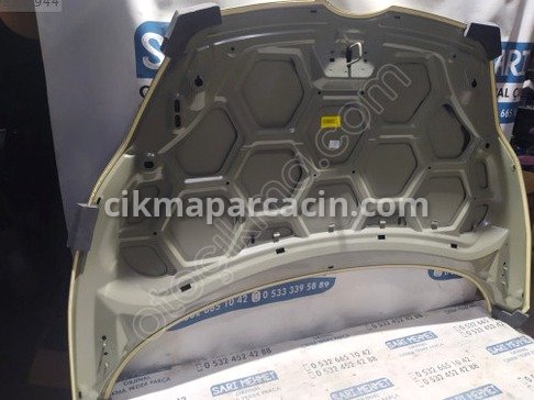 Ford Fiesta Kaput çıkma parça