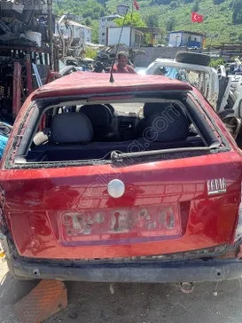 Skoda Fabia Bagaj Kapağı çıkma parça - Karma Oto Çıkma Trabzon