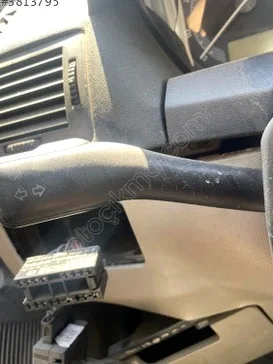 Skoda Fabia Sinyal Kolu çıkma parça