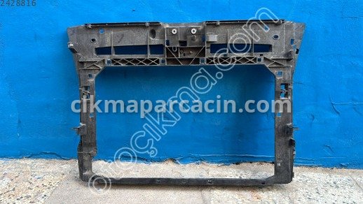 Skoda Karoq Ön Panel çıkma parça