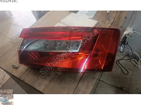 Skoda Superb Sağ Arka Stop çıkma parça - ANKA OTO YEDEK PARÇA İZMİR