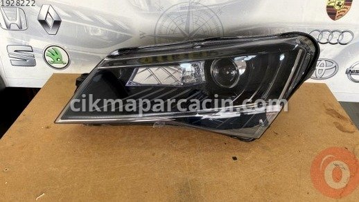 Skoda Superb Sol Ön Far çıkma parça