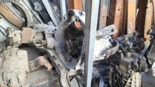 Isuzu D-Max Şanzıman Komple çıkma parça - BANAZLI OTO ÇIKMA PARÇA Muğla