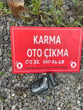 Suzuki Swift İç Kapı Kolu çıkma parça - Karma Oto Çıkma Trabzon