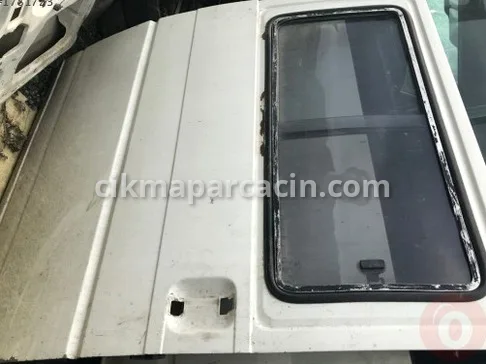 Volkswagen Transporter Sağ Sürgülü Kapı çıkma parça