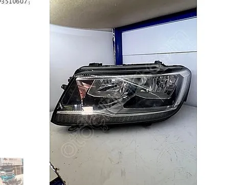 Volkswagen Tiguan Sol Ön Far çıkma parça - ANKA OTO YEDEK PARÇA İZMİR