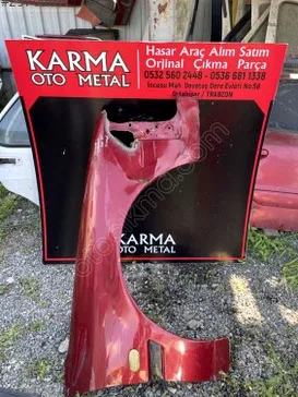 Toyota Carina Sağ Ön Çamurluk çıkma parça - Karma Oto Çıkma Trabzon