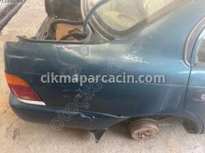 TOYOTA COROLLA 1993 1998 AE101 EFSANE KASA SAĞ ARKA ÇAMURLUK – Sakarya Çıkma Parça