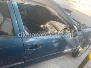 TOYOTA COROLLA 1993 1998 AE101 EFSANE KASA SAĞ ÖN KAPI – Sakarya Çıkma Parça