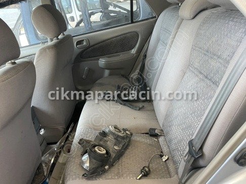 Toyota Corolla Arka Koltuk çıkma parça