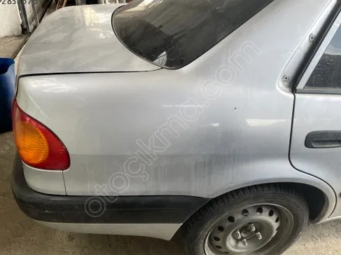 Toyota Corolla Arka Çamurluk çıkma parça - T-F-M OTOMOTİV SAKARYA