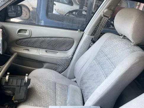 Toyota Corolla Yolcu Koltuğu çıkma parça - T-F-M OTOMOTİV SAKARYA