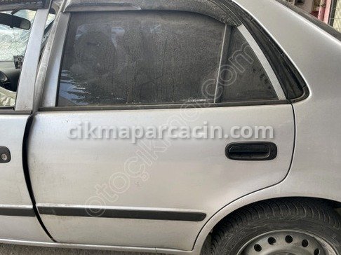 Toyota Corolla Sol Arka Kapı çıkma parça