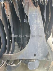 TOYOTA COROLLA 2003 2007 SOL ÖN ÇAMURLUK – Sakarya Çıkma Parça