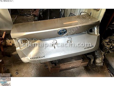 Toyota Corolla Bagaj Kapağı çıkma parça