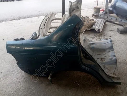 Toyota Corolla Arka Çamurluk çıkma parça - T-F-M OTOMOTİV SAKARYA