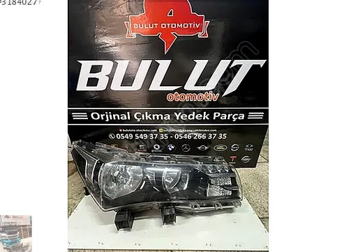 Toyota Corolla Sağ Ön Far çıkma parça - ANKA OTO YEDEK PARÇA İZMİR