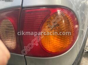 TOYOTA COROLLA TERRA 1998 2001 SAĞ ARKA DIŞ STOP – Sakarya Çıkma Parça