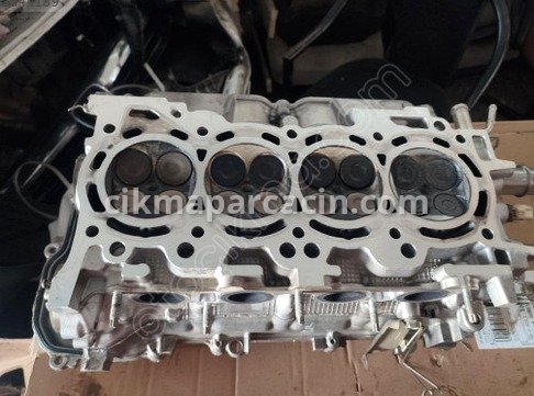 Toyota Corolla Silindir Kapağı çıkma parça
