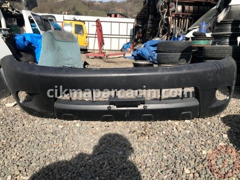 Toyota Hilux Ön Tampon çıkma parça