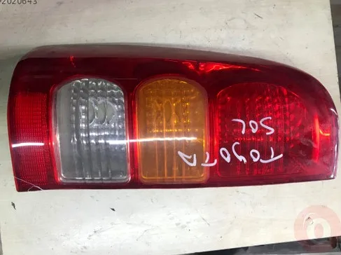Toyota Hilux Sol Arka Stop çıkma parça - Karma Oto Çıkma Trabzon