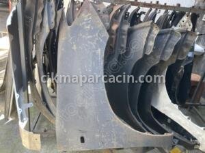 TOYOTA HİLUX 2005 2011 SAĞ ÖN ÇAMURLUK – Sakarya Çıkma Parça