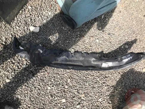 Toyota Hilux Davlumbaz çıkma parça - Karma Oto Çıkma Trabzon