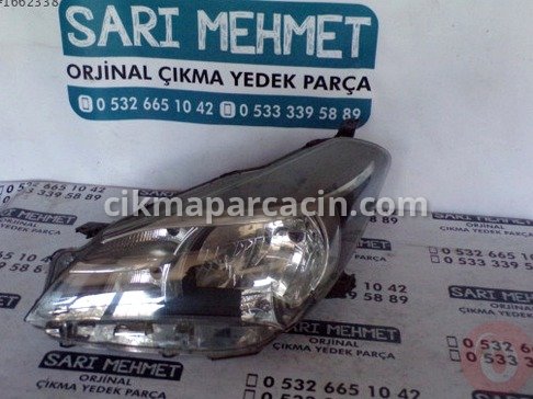 Toyota Yaris Sol Ön Far çıkma parça